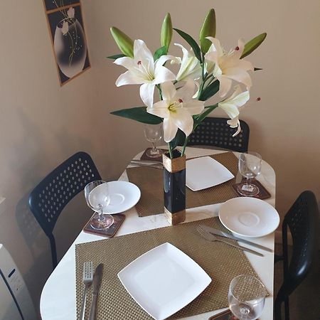Lovely 1Bedrood Apartment جيلدفورد المظهر الخارجي الصورة