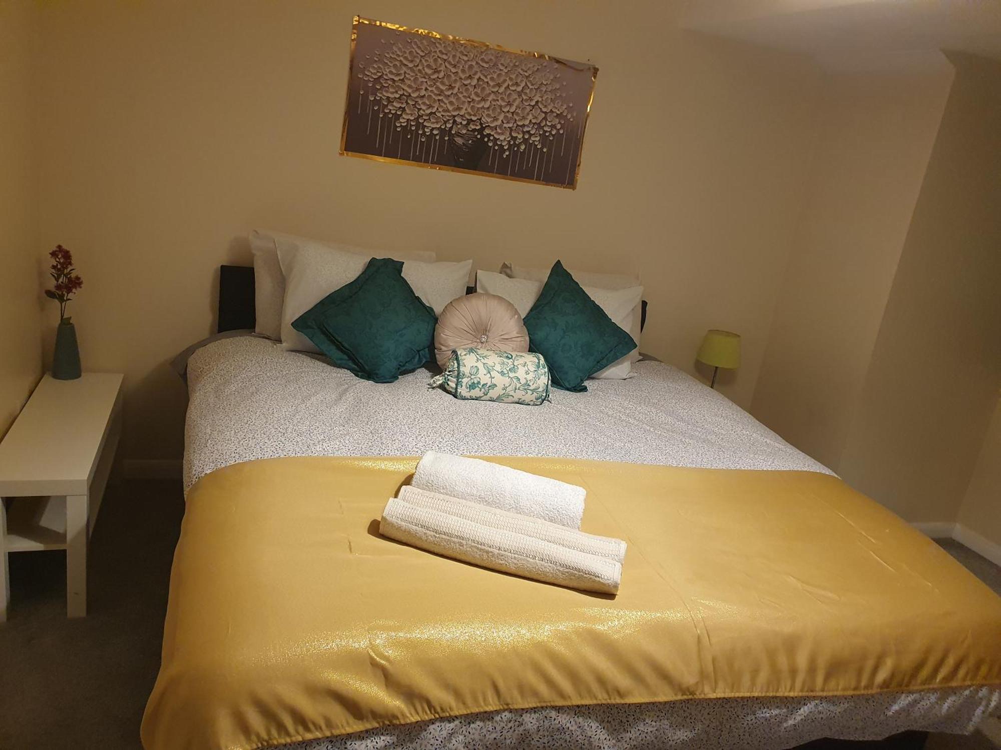 Lovely 1Bedrood Apartment جيلدفورد المظهر الخارجي الصورة