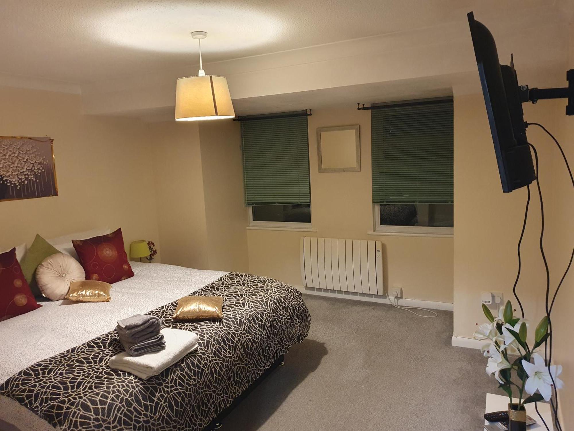 Lovely 1Bedrood Apartment جيلدفورد المظهر الخارجي الصورة