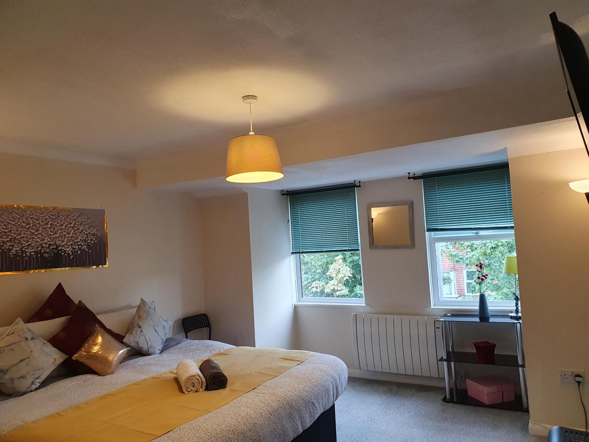 Lovely 1Bedrood Apartment جيلدفورد المظهر الخارجي الصورة